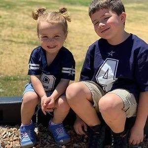 Meet your Posher, Juanita